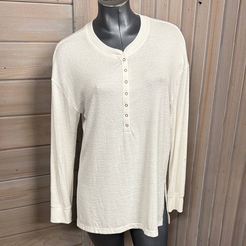 Abercrombie & Fitch Soft White Henley